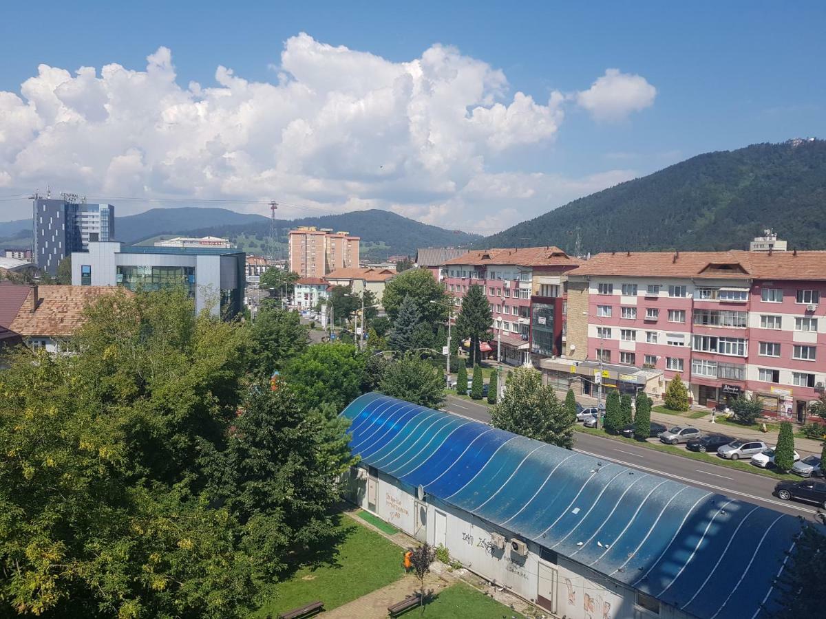Studio Central Piatra Neamţ Extérieur photo